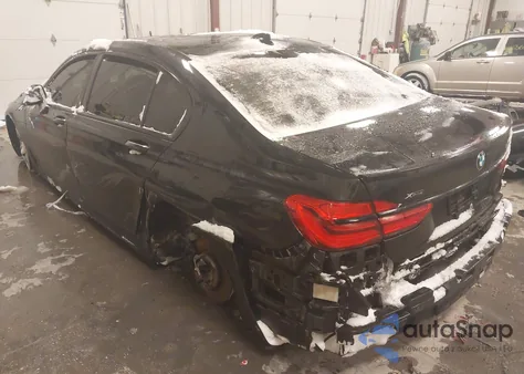 2017 BMW Alpina B7 xDrive из США, поврежденный, VIN WBA7F2C30HG423191